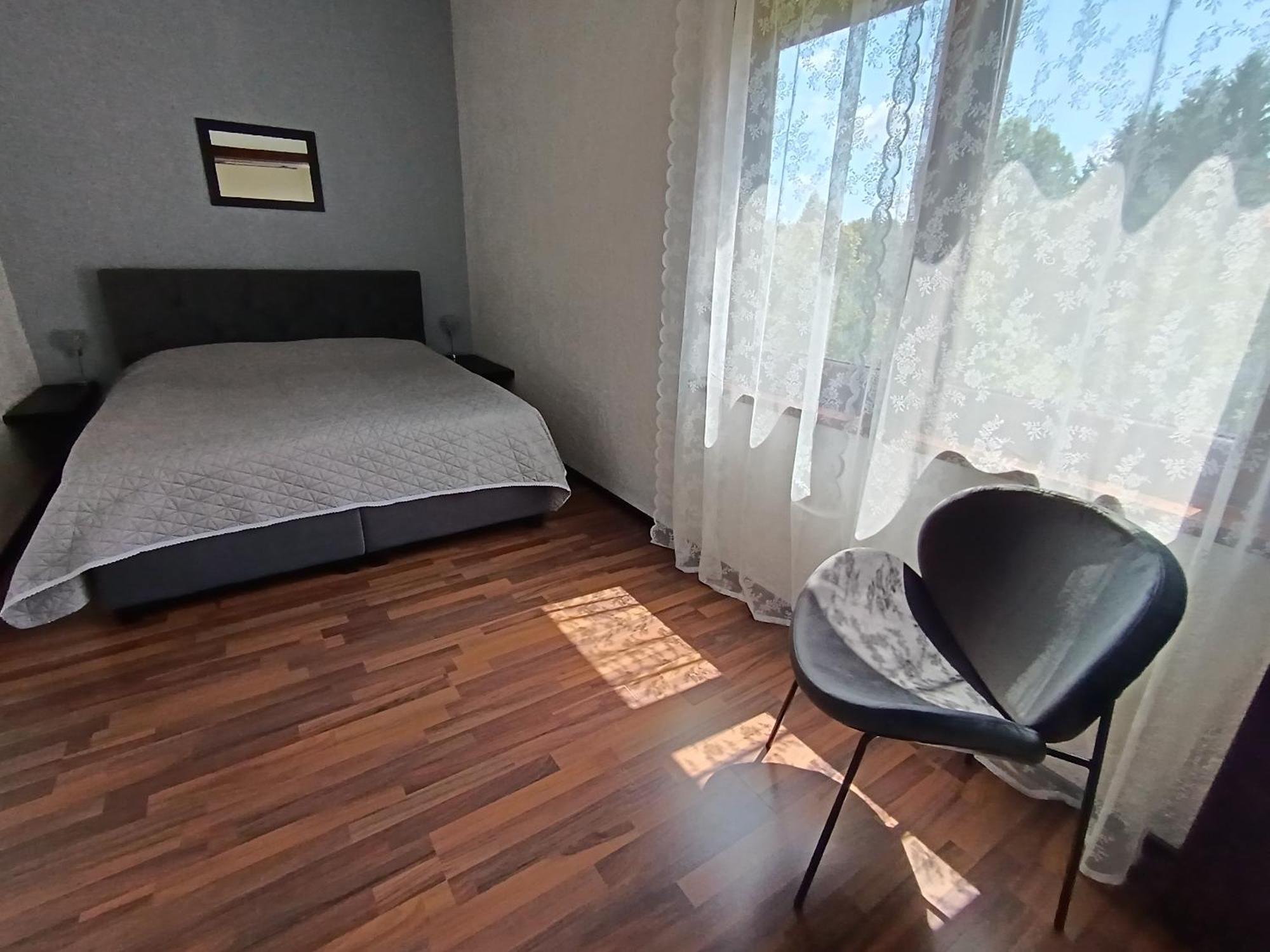 Apartman Thea Gomirje ภายนอก รูปภาพ